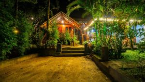 Shan Homestay & Cabana