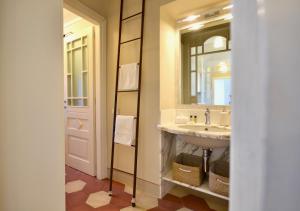 La Prima Torre Charme - 6 posti letto - Giardino e piscina condivisa