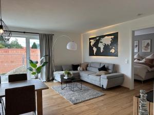 Neubau Ferienwohnung mit Weitblick und Sauna