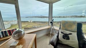 AEL-Y-BRYN-5 BED- DRAMATIC SEA VIEWS - Sleeps 12
