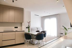 Abril Plaza Private Pool