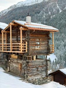 Le Grenier dIsabelle - Raccard en Anniviers