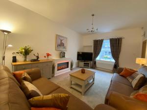 Relaxed Family Cottage in Matlock, Ideal Peak District Base, 4 Guests