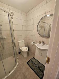 Modern One-Bed Studio in Tulla