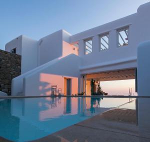 Villa Vanilla Mykonos 4BR Heated Pool