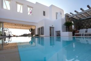 Villa Vanilla Mykonos 4BR Heated Pool