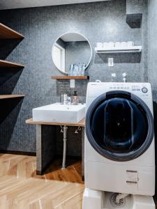 tsukiji 2min,V301,Ginza 10min