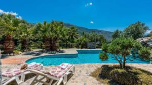 Nuestra Finca Rural Orgiva by Ruralidays