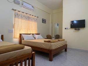 Swarna Deluxe