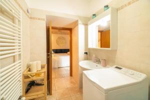 Le Contrade via Roma