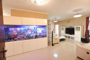 Royal 4BHK Oasis BalconyViews Attached Washrooms