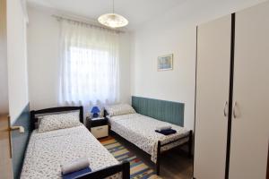 Spacious apartment with parking