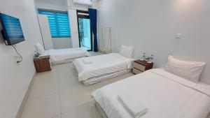 HT Airport Inn