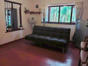 Modern Nature Retreat - Private Holiday Home in Bandarawela Hills