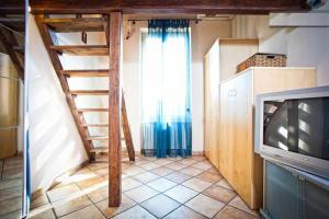 Lauras Brother - Close to St. Johns Basilica