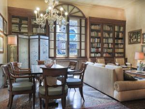 UR NEST Strada Maggiore