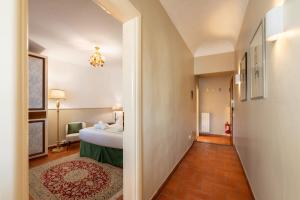 Via del Corno 1 - Chiara Apt - Elegant apartment with elevator