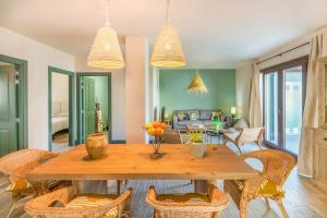 Espaciosa casa rural con amplio jardin y barbacoa