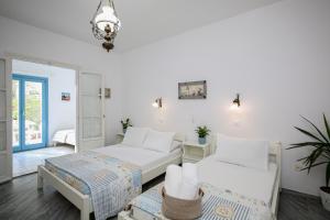 Augusta Studios & Apartments