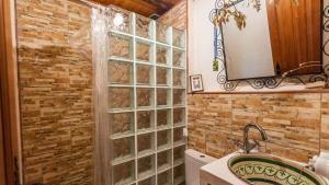 La Casa del Real El Real de la Jara by Ruralidays