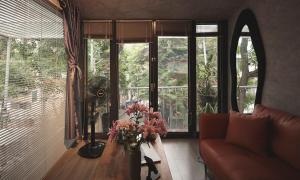 Ha Noi Balcony Ba Trieu