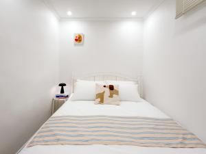 합정역 도보 5분 숙소