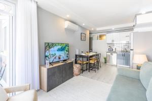 Modern House & Best Location & Oldtown 10 min