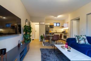 Alimama Spaces Nomthis Akaru