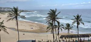 Seabrook 405 - Sleeps 4