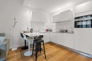REF 2023- Cannes Croisette - Apartment to rent