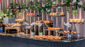 GOLDEN TULIP LYON OUEST TECHLID Hotel & Spa