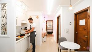 Seoul City Certified, Hongdae 2min, 2BR-1LR APT