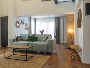 Central 24 Penthouse - New Building & Parking