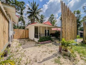 New Cozy Garden Studio - Daytime Background Noise