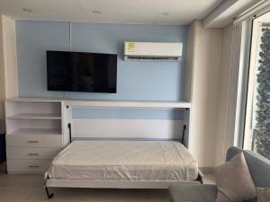 Cartagena Cielo Mar Apartment Steps from the Beach