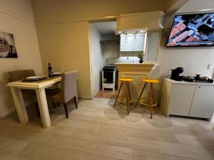 Flat Champs Elysées 1201