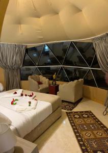 Lawrence Luxury Camp