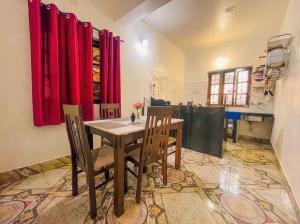 Celeste homestay - Candolim Goa - Couple Friendly