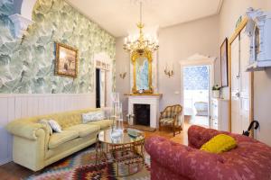 Home2Book Charming Garden House & BBQ