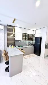 The Grand Luxury One-Bedroom Suite