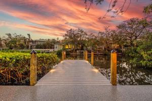 Canal Front Home in Sarasota with Private Heated Pool & Outdoor Patio!