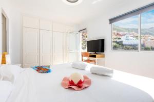 Amazing house in Roque del Conde C-10