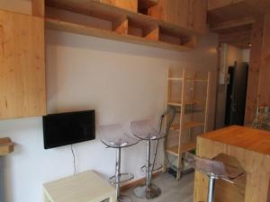 Studette cosy 2 pers centre station La Mongie - FR-1-404-120