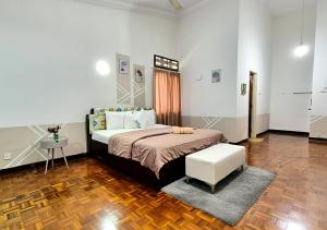 Advent Villa, just 100 meters to Penang Adventist Hospital