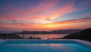 Premium 3 Bd Mykonos Villa w Private Pool Retreat