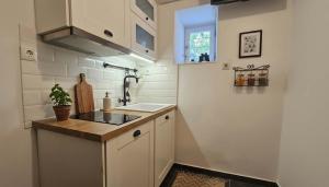 Perfectly Located Mykonos Town Studio