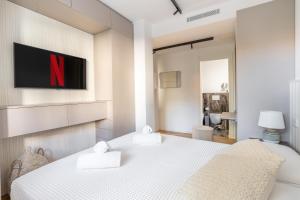 Aurea 27 - 5 Min Walk to Beach Private Garden