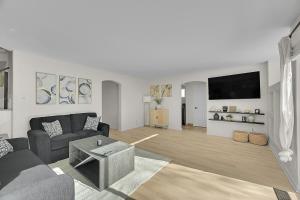 Your Home Away From Home !