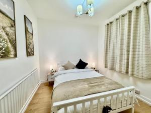 Spacious 5 Bed House By Tottenham Stadium