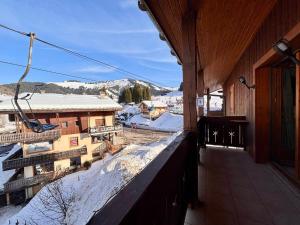 Studio cabine cosy au pied des pistes, 4 pers, balcon - FR-1-505-238